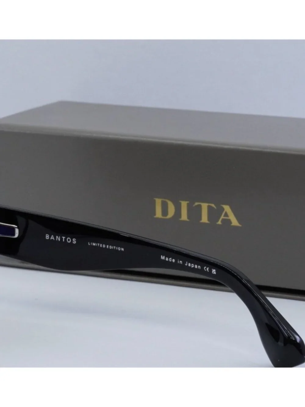 Dita BANTOS DTS-723-A-01 Square Sunglasses - Black / Grey